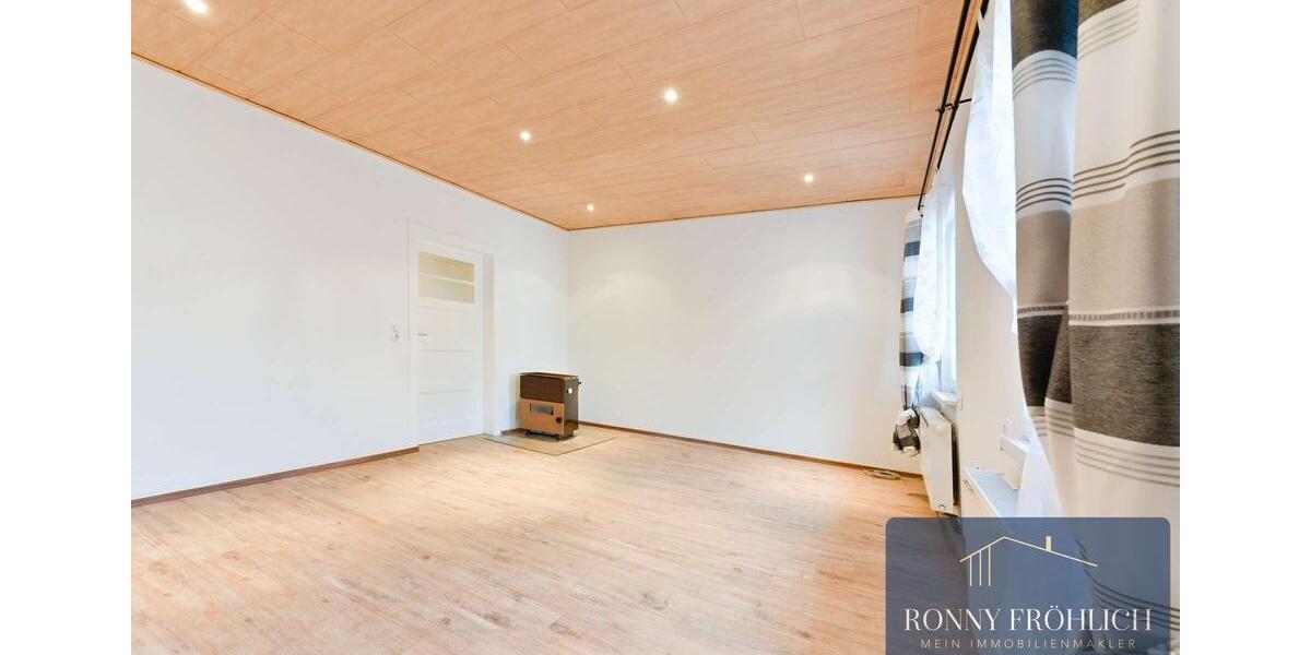 Etagenwohnung Lauter-Bernsbach Bernsbach - 5 Zimmer, 120 m&sup2;, 700&euro; | Angebot:24506922