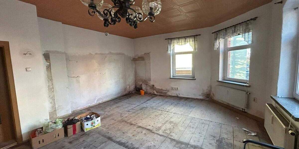 Einfamilienhaus Hohenstein-Ernstthal Ernstthal - 1 Zimmer, 227 m&sup2;, 149.000&euro; | Angebot:25745325