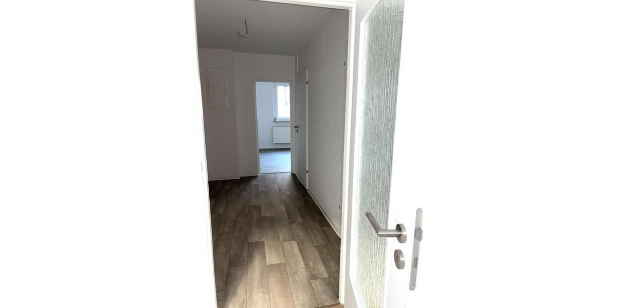 Erdgeschoßwohnung Zwickau Neuplanitz - 2 Zimmer, 50 m&sup2;, 325&euro; | Angebot:26017459