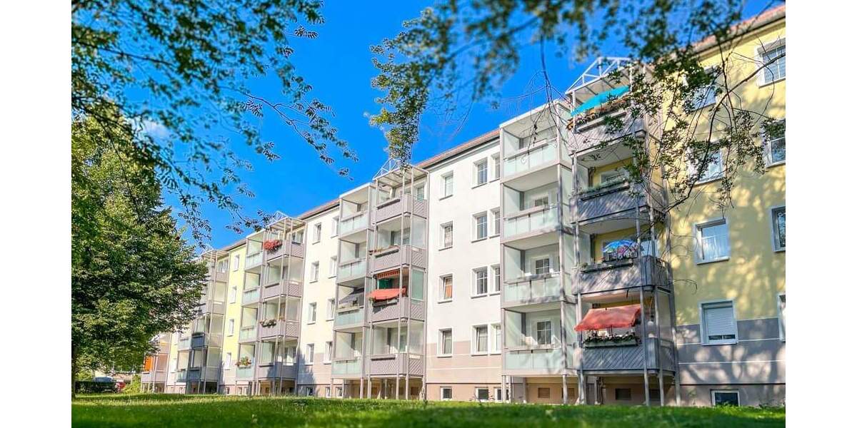 Etagenwohnung Zwickau Eckersbach - 2 Zimmer, 48 m&sup2;, 329&euro; | Angebot:25797223