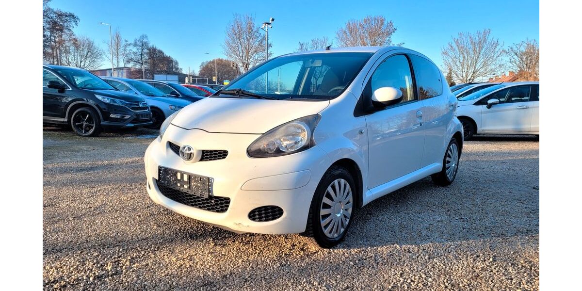 Toyota Aygo (X) 184.236 km 1.980 &euro; Zwickau 08056