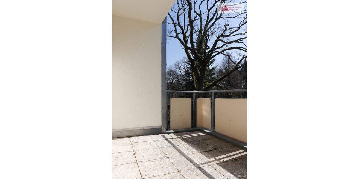 Etagenwohnung Limbach-Oberfrohna Oberfrohna - 3 Zimmer, 75 m&sup2;, 79.900&euro; | Angebot:25744580