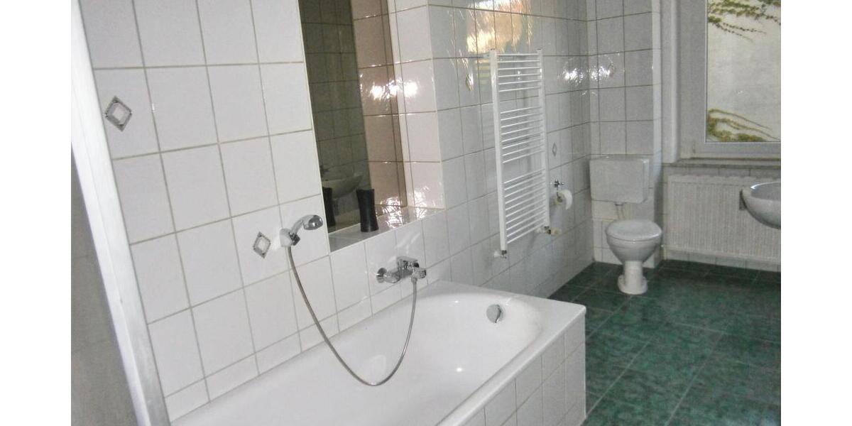 Vollvermietet! Wohn- und Geschäftshaus in zentraler Lage von Penig! Attraktives Anlageobjekt! - Mehrfamilienhaus, Wohnhaus Penig | Angebot:18448186