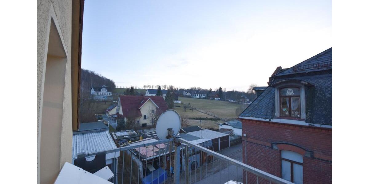 Dachgeschoßwohnung Reinsdorf - 2 Zimmer, 48 m&sup2;, 310&euro; | Angebot:25152645