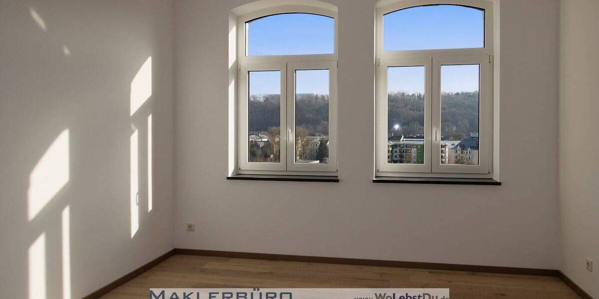 Etagenwohnung Greiz - 3 Zimmer, 68 m&sup2;, 517&euro; | Angebot:26616935