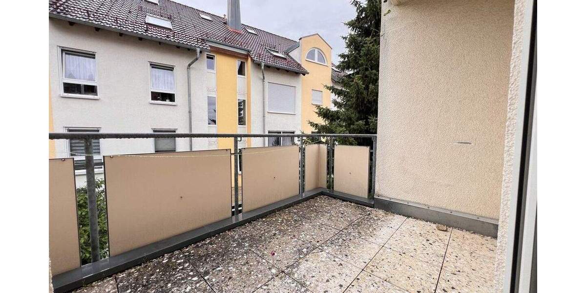 Etagenwohnung Limbach-Oberfrohna Oberfrohna - 3 Zimmer, 75 m&sup2;, 79.900&euro; | Angebot:25688256