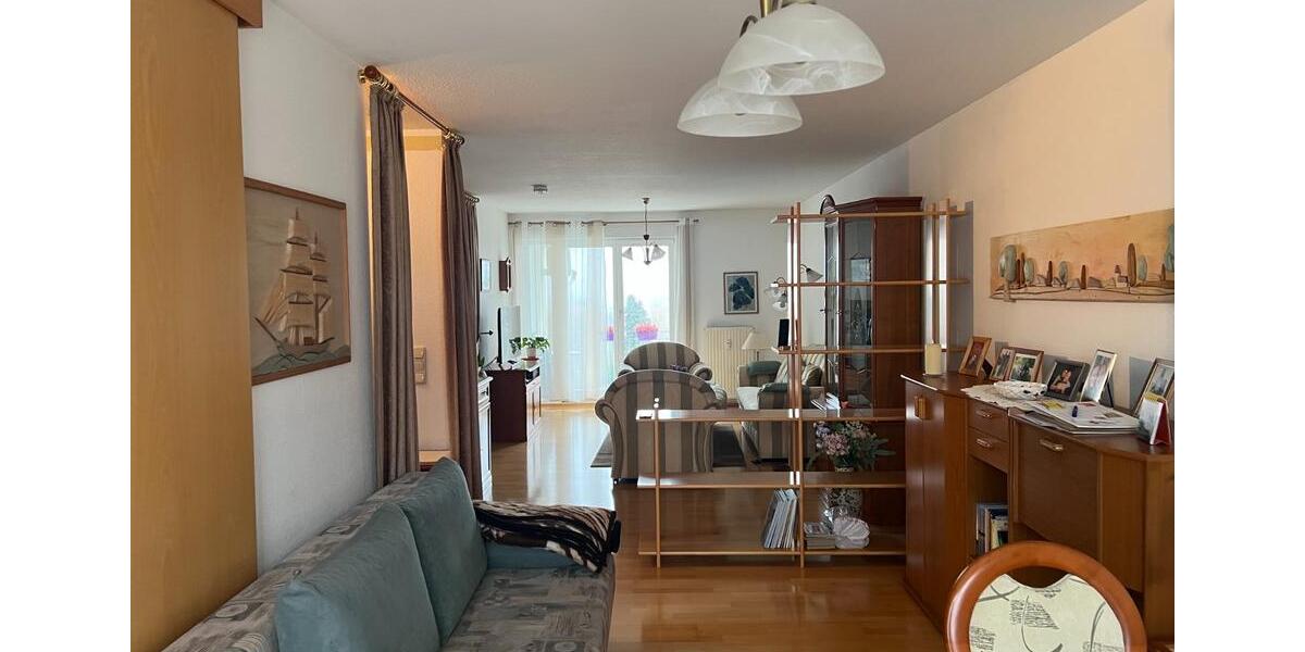 Etagenwohnung Zwickau Zwickau-West - 2 Zimmer, 67 m&sup2;, 440&euro; | Angebot:24857879