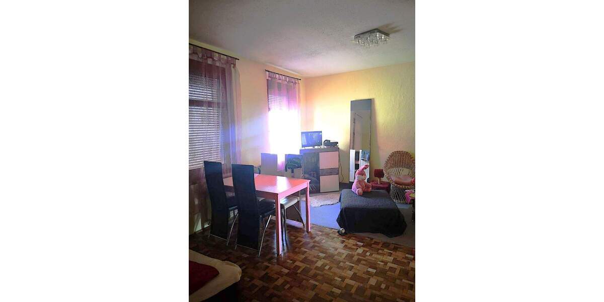 Mehrfamilienhaus, Wohnhaus Meerane - 8 Zimmer, 149 m&sup2;, 149.000&euro; | Angebot:25666441