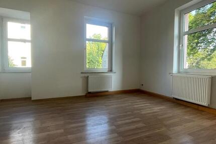 Wohnung Zwönitz - 2 Zimmer, 37 m&sup2;, 300&euro; | Angebot:23735868