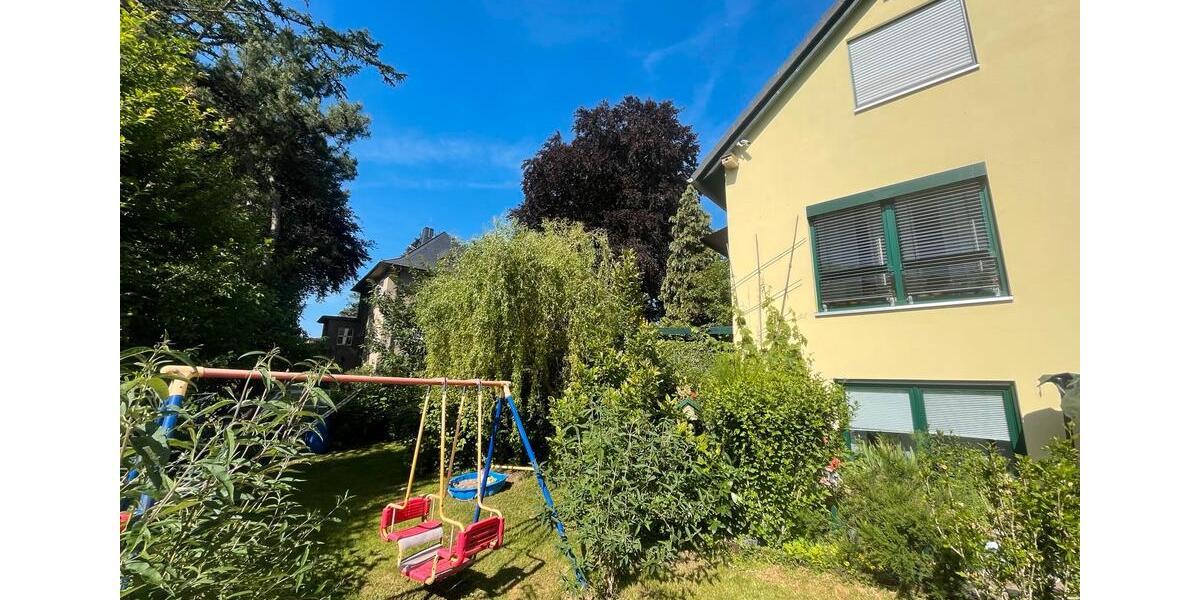 Einfamilienhaus Oberlungwitz - 7 Zimmer, 155 m&sup2;, 399.000&euro; | Angebot:23503582
