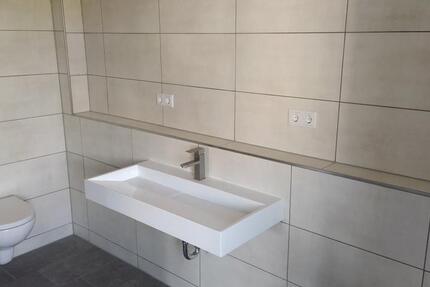 Wohnung Gornsdorf - 2 Zimmer, 70 m&sup2;, 450&euro; | Angebot:20050223