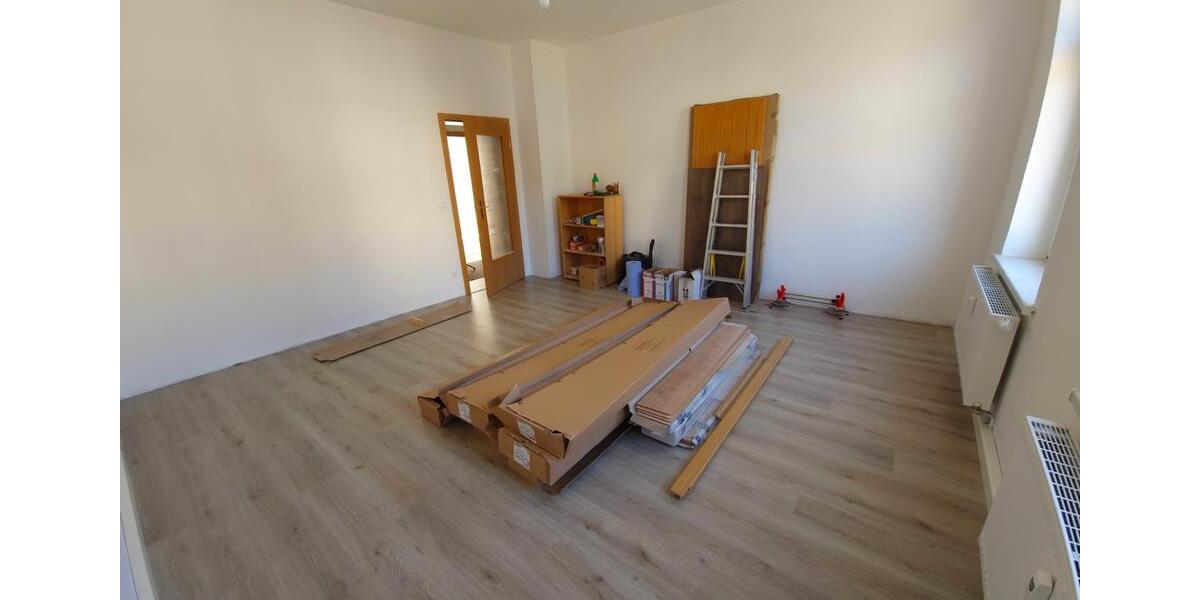 Etagenwohnung Aue-Bad Schlema Bad Schlema - 2 Zimmer, 70 m&sup2;, 380&euro; | Angebot:25418282