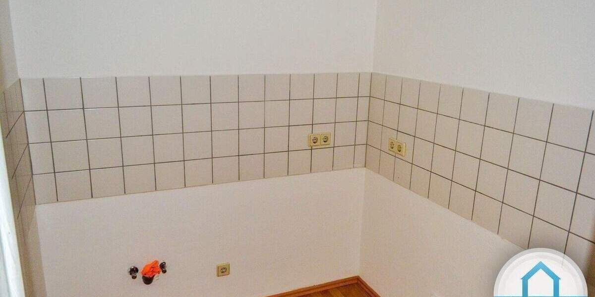 Etagenwohnung Zwickau Marienthal - 2 Zimmer, 60 m&sup2;, 403&euro; | Angebot:25815140