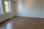 Etagenwohnung Crimmitschau - 4 Zimmer, 100 m&sup2;, 520&euro; | Angebot:25613113