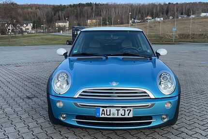 Mini Cooper 268.195 km 2.800 &euro; Aue-Bad Schlema 08280