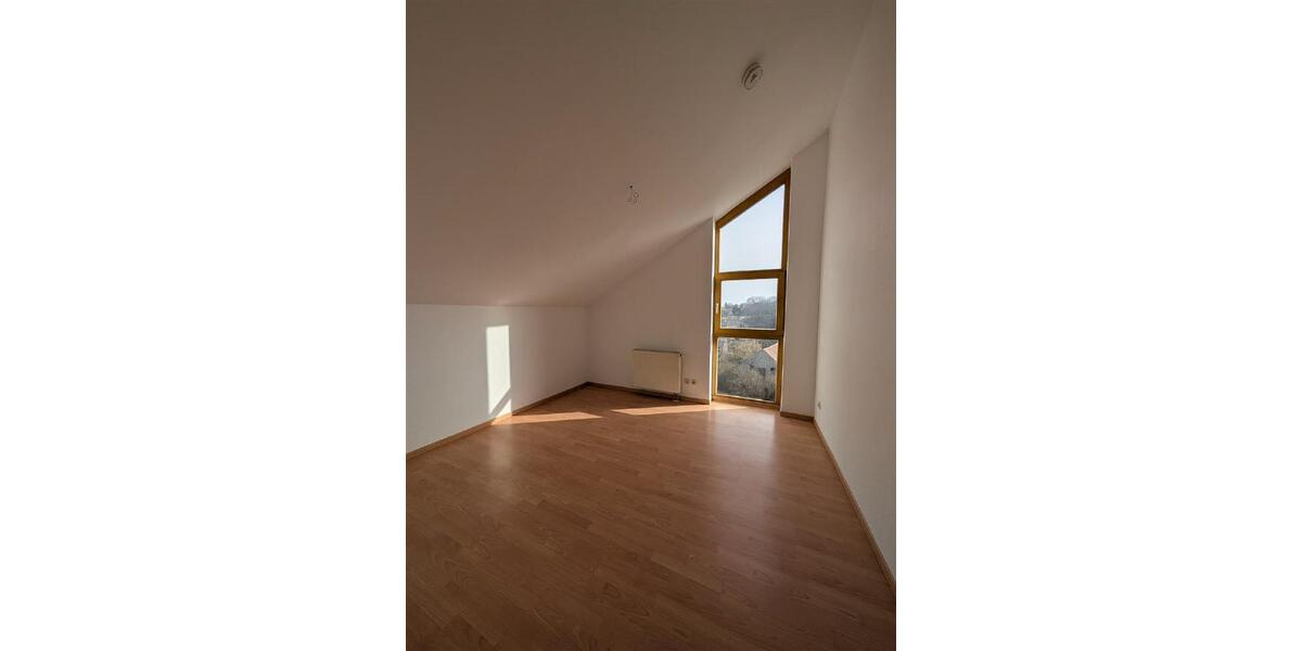 Maisonettenwohnung Zwickau Cainsdorf - 3 Zimmer, 77 m&sup2;, 570&euro; | Angebot:24796660