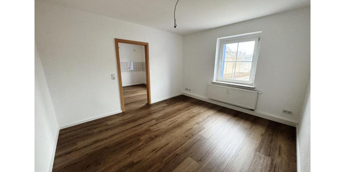 Etagenwohnung Gersdorf - 2 Zimmer, 51 m&sup2;, 306&euro; | Angebot:25054399