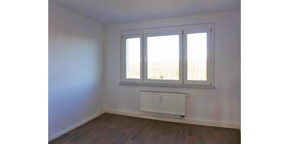 Etagenwohnung Limbach-Oberfrohna Oberfrohna - 3 Zimmer, 57 m&sup2;, 325&euro; | Angebot:23713804