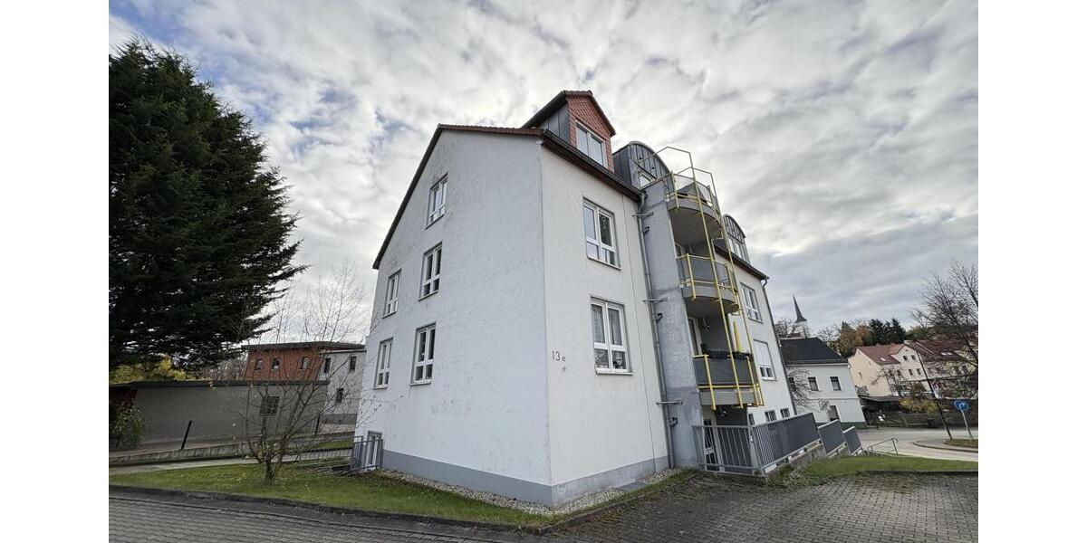 Etagenwohnung Zwickau Neuplanitz - 3 Zimmer, 81 m&sup2;, 540&euro; | Angebot:23791641