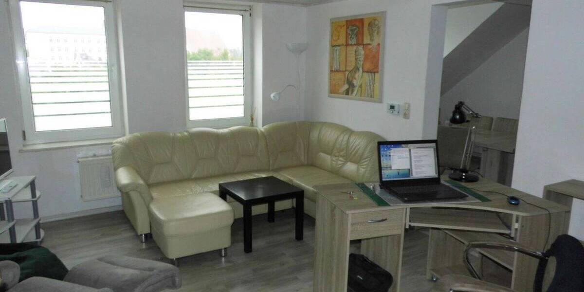 Etagenwohnung Reichenbach - 3 Zimmer, 68 m&sup2;, 400&euro; | Angebot:26824656