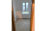 Etagenwohnung Glauchau - 4 Zimmer, 82 m&sup2;, 470&euro; | Angebot:24312491