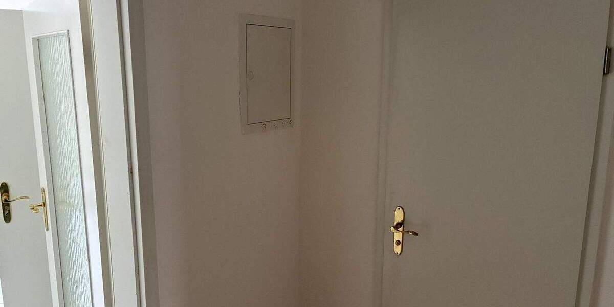 Etagenwohnung Zwickau Pölbitz - 2 Zimmer, 54 m&sup2;, 345&euro; | Angebot:25747146