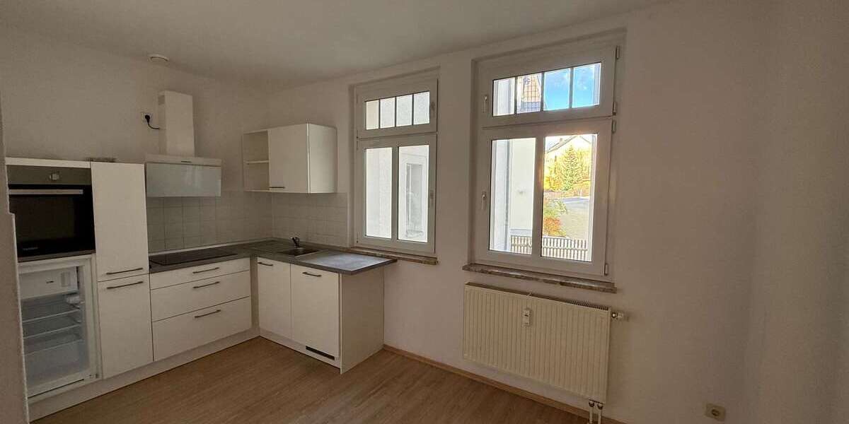 Etagenwohnung Greiz - 3 Zimmer, 79 m&sup2;, 465&euro; | Angebot:25713575