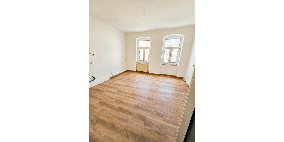 Etagenwohnung Aue-Bad Schlema Bad Schlema - 3 Zimmer, 90 m&sup2;, 400&euro; | Angebot:24946761
