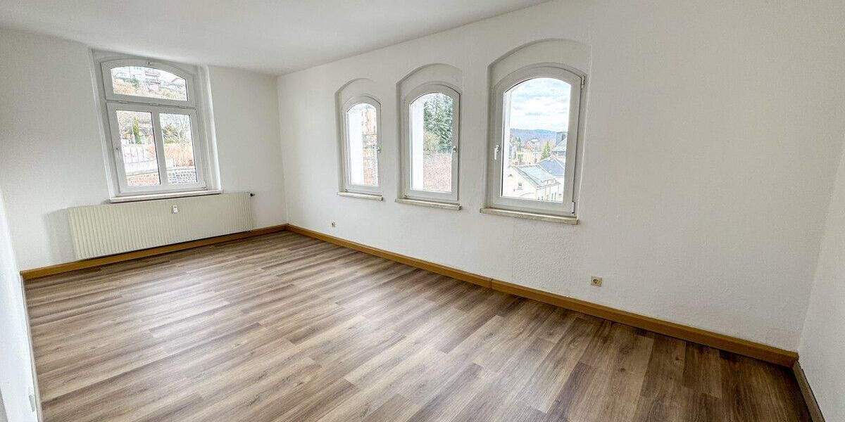 Etagenwohnung Aue Aue - 3 Zimmer, 91 m&sup2;, 499&euro; | Angebot:25744628