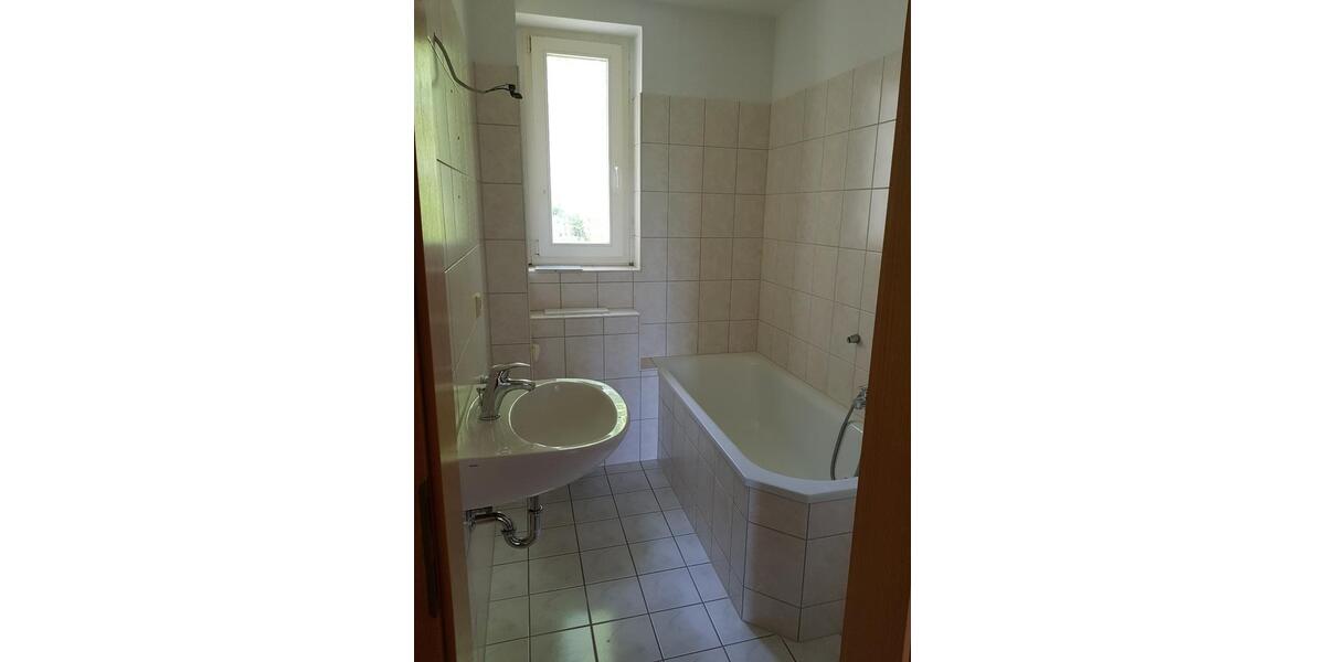 Etagenwohnung Reichenbach im Vogtland Obermylau - 2 Zimmer, 45 m&sup2;, 215&euro; | Angebot:24812646