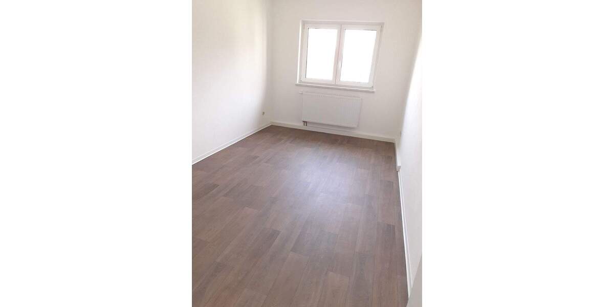 Etagenwohnung Oelsnitz/Erzgebirge Oelsnitz - 2 Zimmer, 61 m&sup2;, 410&euro; | Angebot:25845487