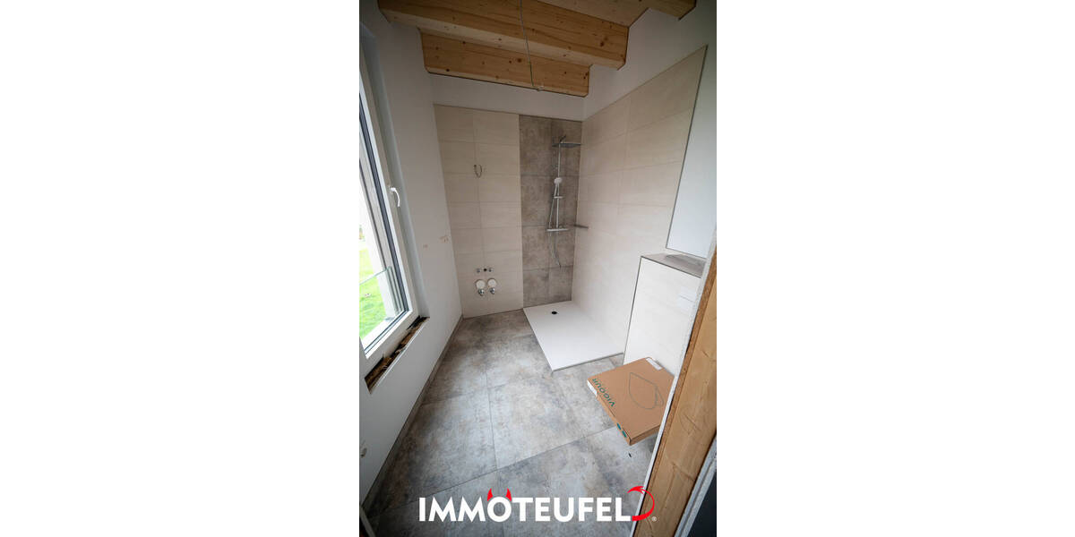 Etagenwohnung Limbach-Oberfrohna Oberfrohna - 4 Zimmer, 128 m&sup2;, 1.480&euro; | Angebot:26595128