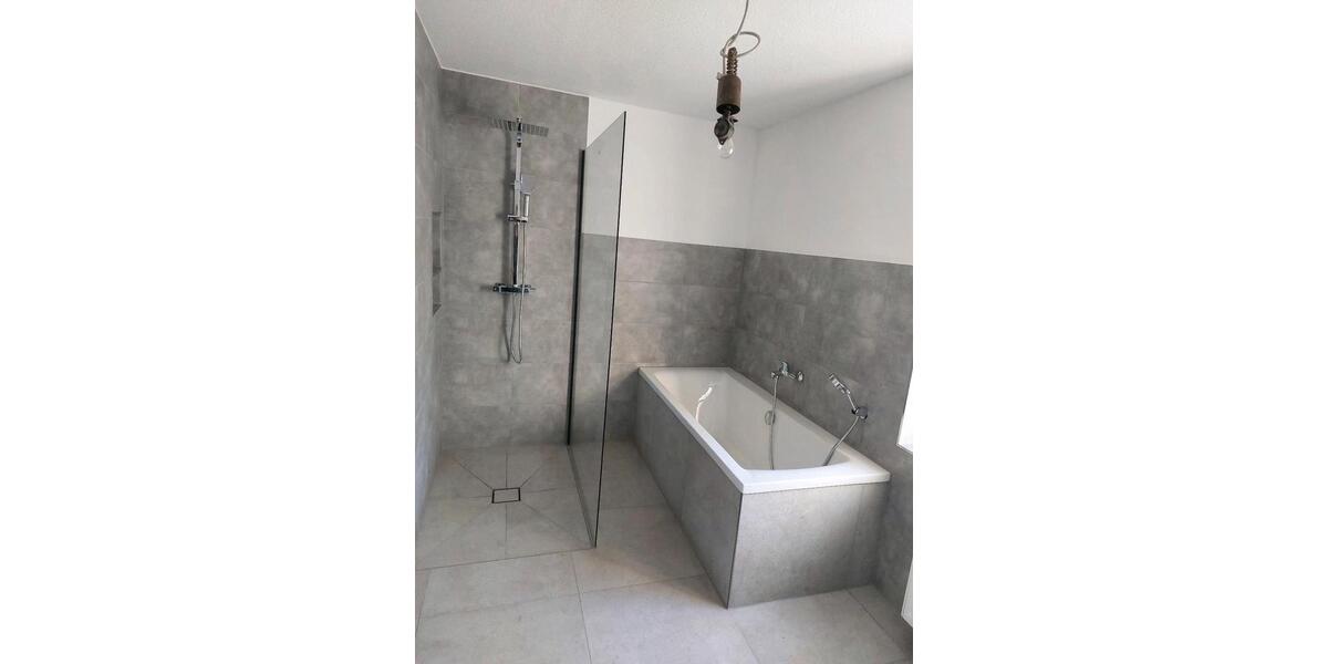 Reihenhaus Greiz - 4 Zimmer, 118 m&sup2;, 890&euro; | Angebot:25979044