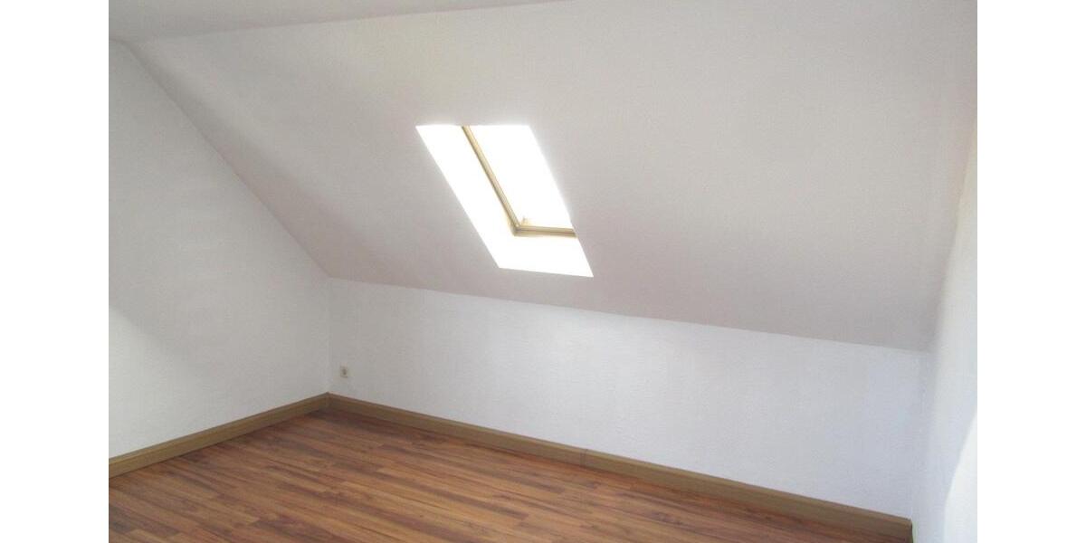 Etagenwohnung Lichtentanne - 2 Zimmer, 58 m&sup2;, 310&euro; | Angebot:21580027