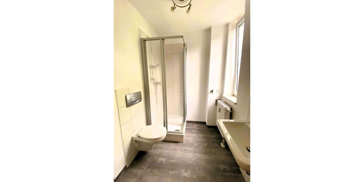 Etagenwohnung Treuen - 1 Zimmer, 33 m&sup2;, 220&euro; | Angebot:25900026