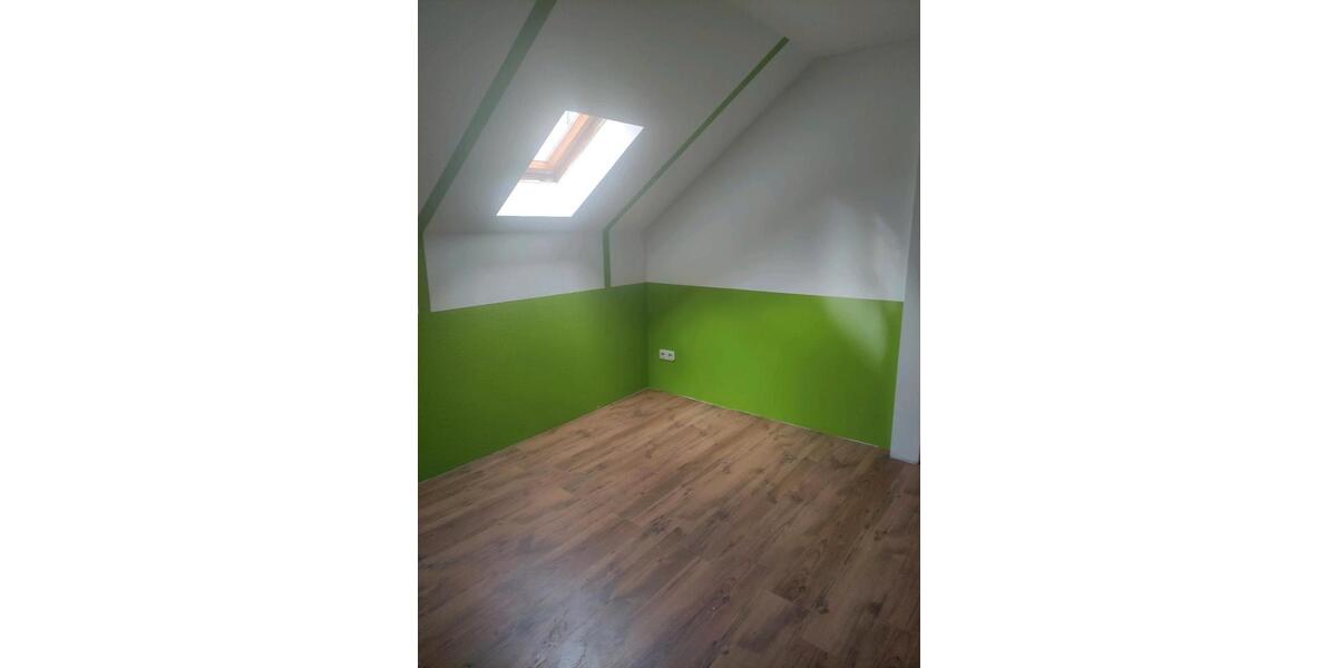 Mehrfamilienhaus, Wohnhaus Netzschkau - 4 Zimmer, 147 m&sup2;, 60.000&euro; | Angebot:26545256