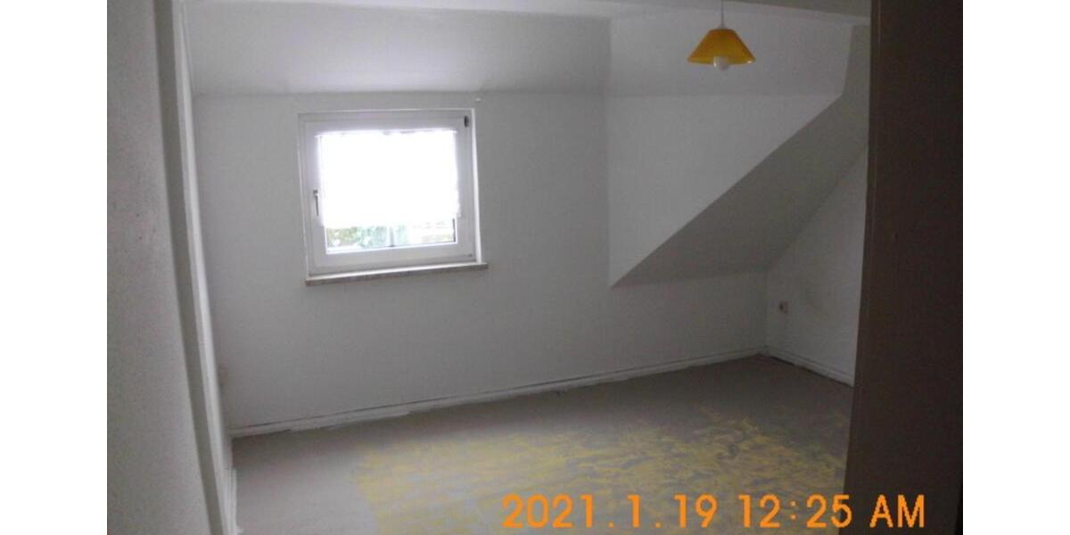 Etagenwohnung Hohenstein-Ernstthal Ernstthal - 4 Zimmer, 74 m&sup2;, 380&euro; | Angebot:17816920