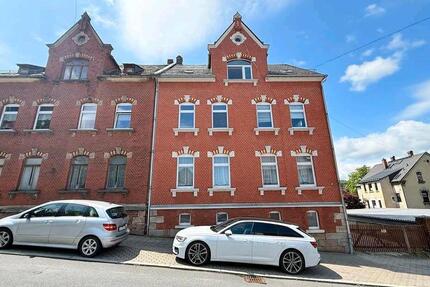 Haus Lengenfeld - 9 Zimmer, 215 m&sup2;, 67.000&euro; | Angebot:27626907