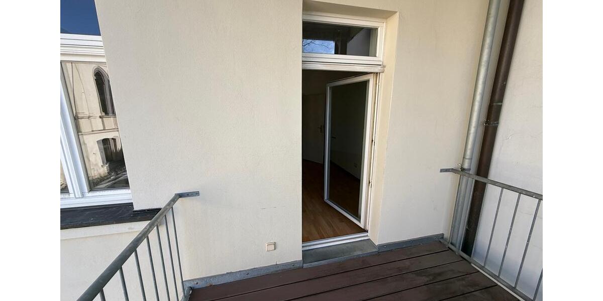 Etagenwohnung Zwickau - 5 Zimmer, 118 m&sup2;, 699&euro; | Angebot:25756475
