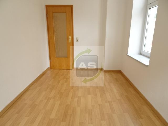 Erdgeschoßwohnung Zwickau Zwickau-Nord - 4 Zimmer, 96 m&sup2;, 669&euro; | Angebot:25854233