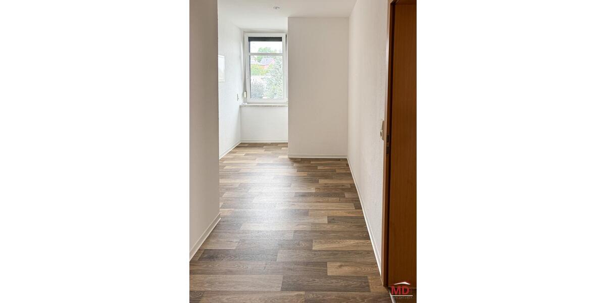 Etagenwohnung Oelsnitz (Erzgebirge) - 2 Zimmer, 65 m&sup2;, 330&euro; | Angebot:22144563