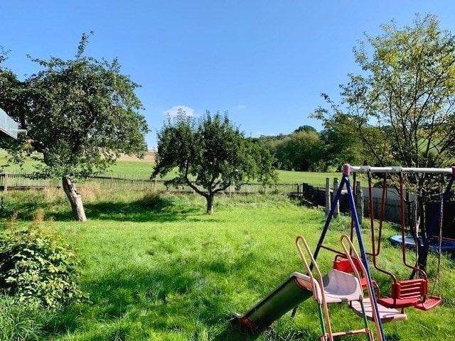 Einfamilienhaus Lengenfeld Schönbrunn - 6 Zimmer, 130 m&sup2;, 210.000&euro; | Angebot:25686167