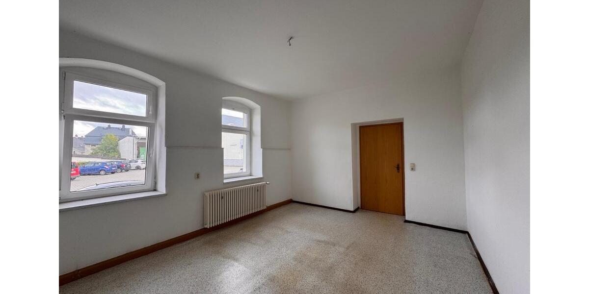 Erdgeschoßwohnung Eibenstock - 3 Zimmer, 91 m&sup2;, 435&euro; | Angebot:25756449