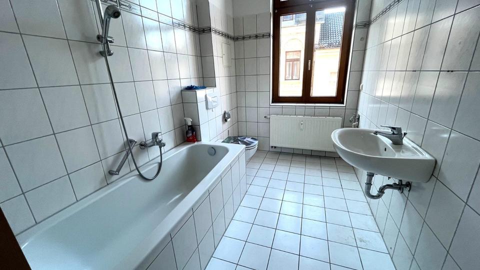 Etagenwohnung Werdau - 2 Zimmer, 59 m&sup2;, 325&euro; | Angebot:24978995