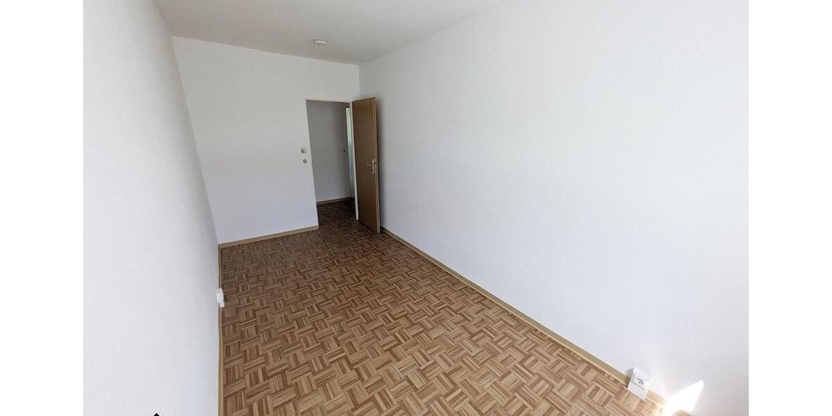 Etagenwohnung Limbach-Oberfrohna Oberfrohna - 3 Zimmer, 58 m&sup2;, 363&euro; | Angebot:26681015