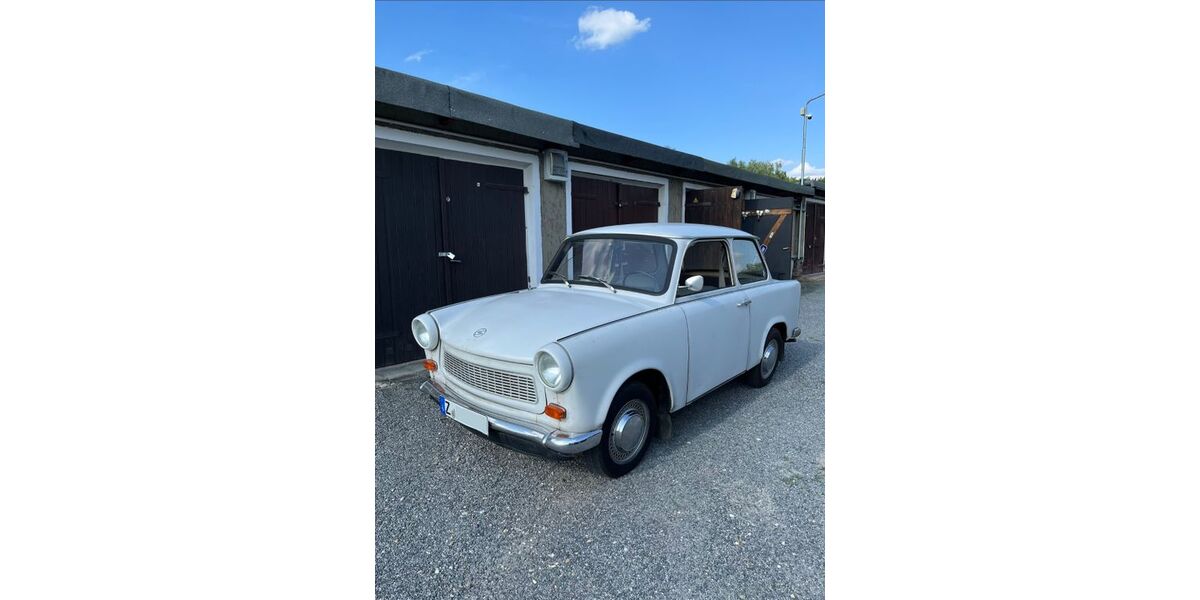 Trabant 601 1.500 km 5.500 &euro; Wilkau Haßlau 08112