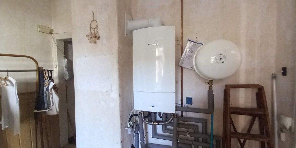 Mehrfamilienhaus, Wohnhaus Crimmitschau - 9 Zimmer, 185 m&sup2;, 69.000&euro; | Angebot:25678130