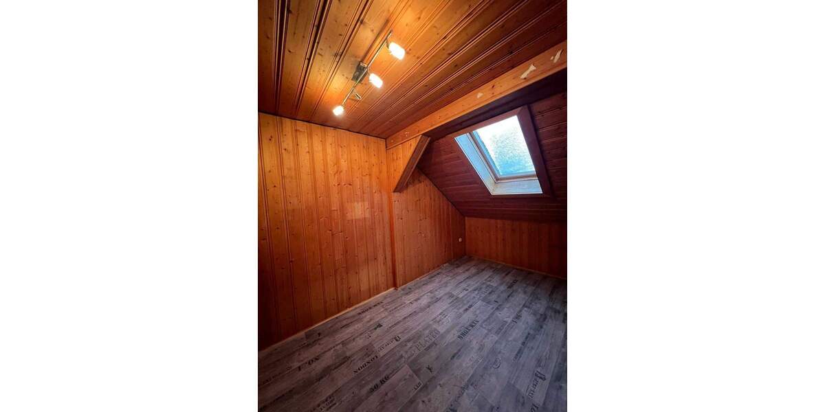 Mehrfamilienhaus, Wohnhaus Falkenstein - 7 Zimmer, 205 m&sup2;, 65.000&euro; | Angebot:25708242