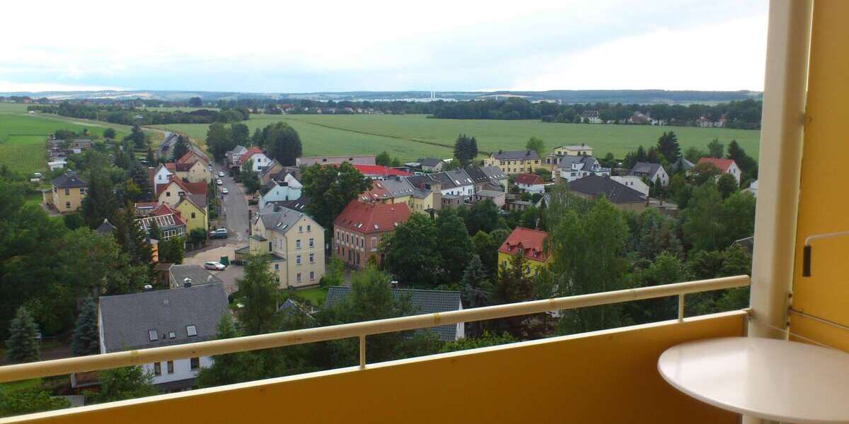 Etagenwohnung Glauchau - 2 Zimmer, 49 m&sup2;, 270&euro; | Angebot:19218979