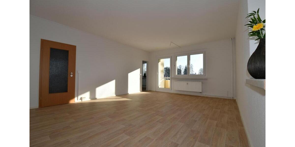 Etagenwohnung Hohenstein-Ernstthal Ernstthal - 3 Zimmer, 68 m&sup2;, 400&euro; | Angebot:18316438